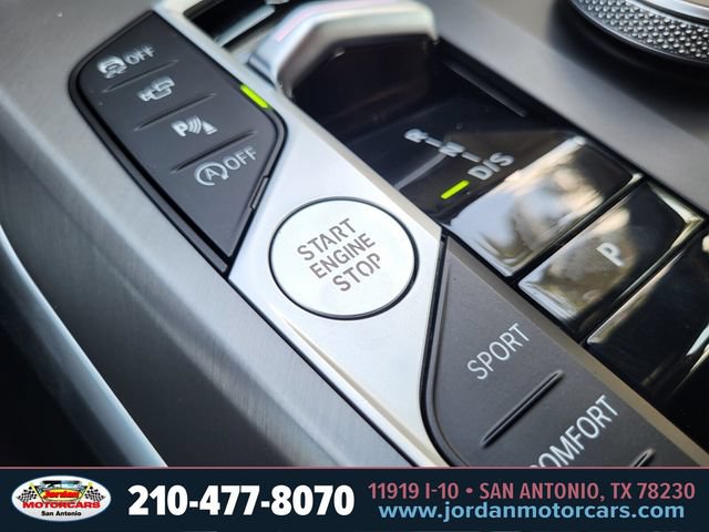 Used 2026 BMW 330i xDrive Sedan AWD/4WD image 24