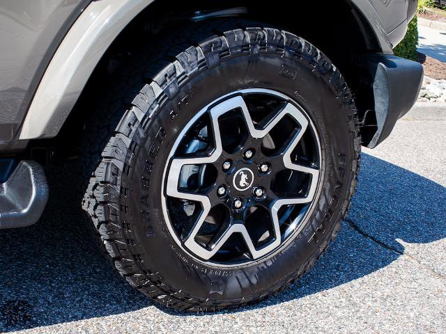 Certified 2025 Ford Bronco Outer Banks AWD/4WD image 8