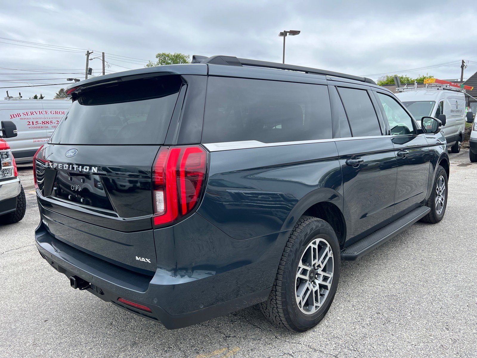 Certified 2025 Ford Expedition Max Active AWD/4WD image 5
