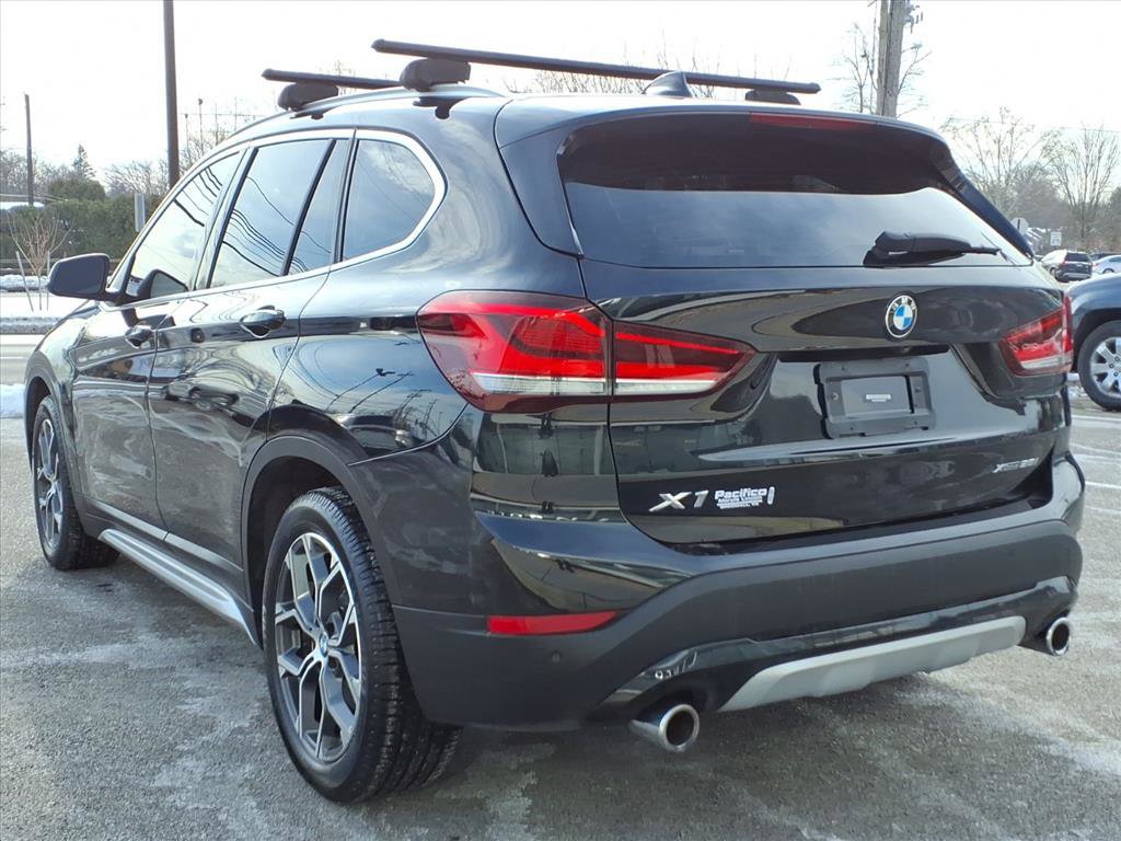 Used 2021 BMW X1 xDrive28i w/ Premium Package image 3