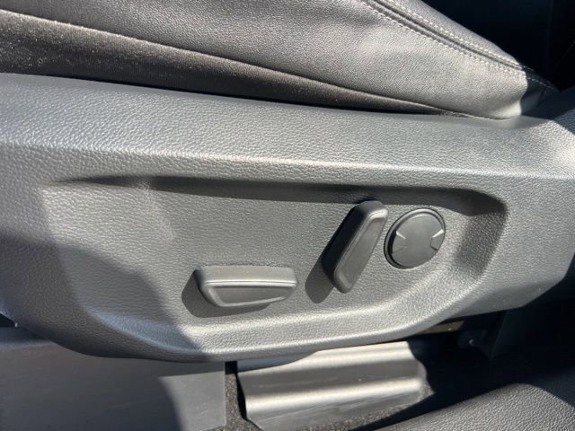 Certified 2024 Ford Ranger Lariat w/ Trailer Tow Package image 22