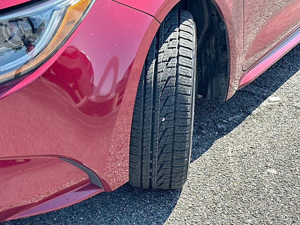 Used 2022 Toyota Corolla LE image 25