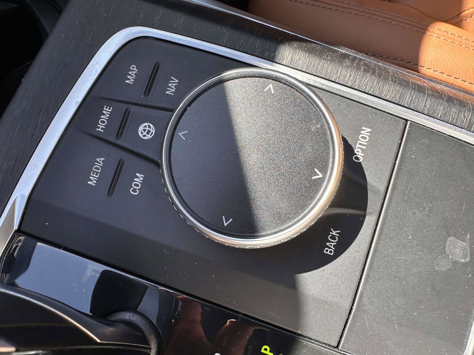 Used 2021 BMW 330i xDrive Sedan w/ Premium Package image 27