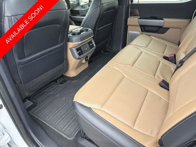 Certified 2025 Ford F250 Lariat w/ Lariat Ultimate Package AWD/4WD image 18