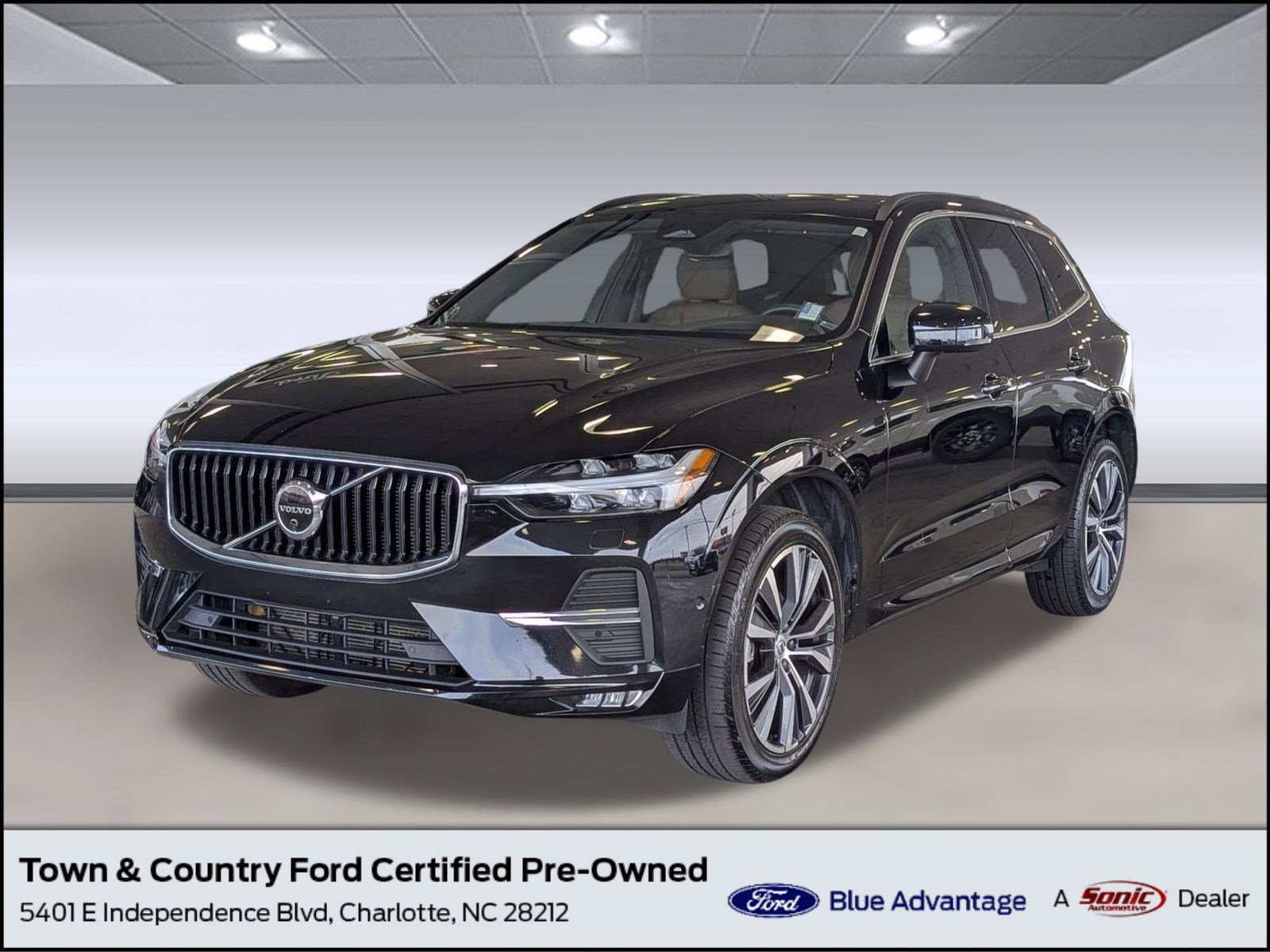 Used 2022 Volvo XC60 B5 Momentum w/ Advanced Package