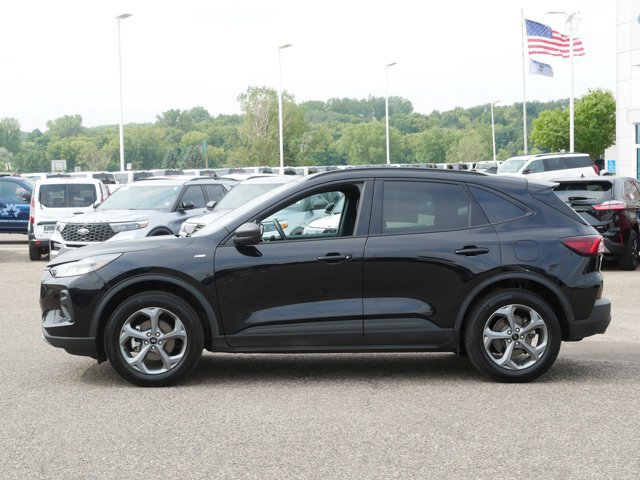 Certified 2026 Ford Escape ST-Line AWD/4WD image 6