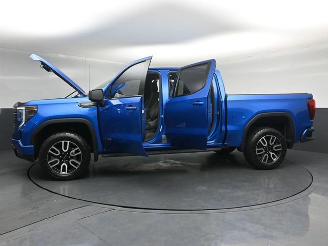 Used 2023 GMC Sierra 1500 AT4 w/ AT4 Premium Package AWD/4WD image 43