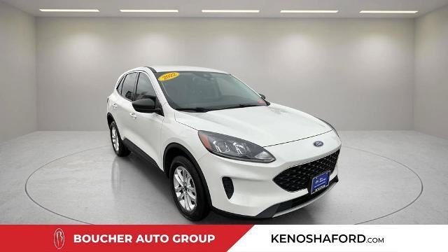 Certified 2022 Ford Escape SE w/ Cold Weather Package AWD/4WD image 3