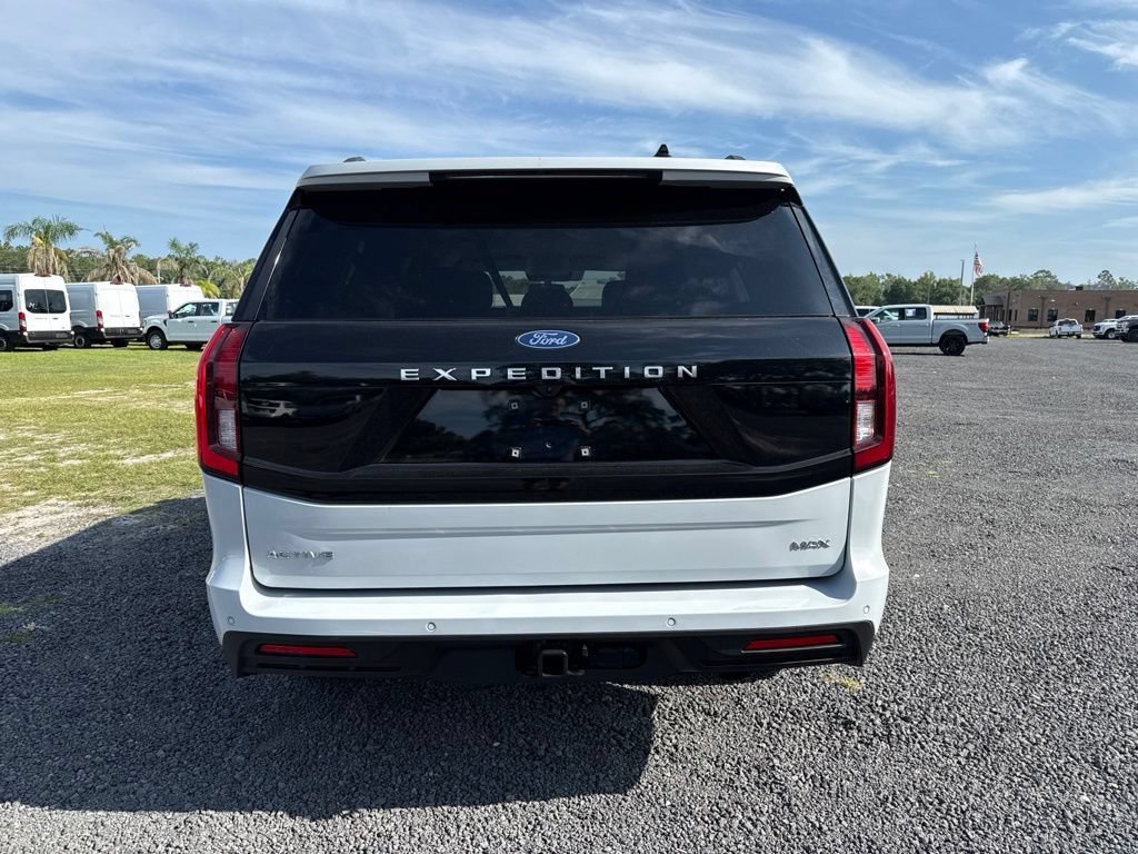 Certified 2025 Ford Expedition Max Active RWD image 5