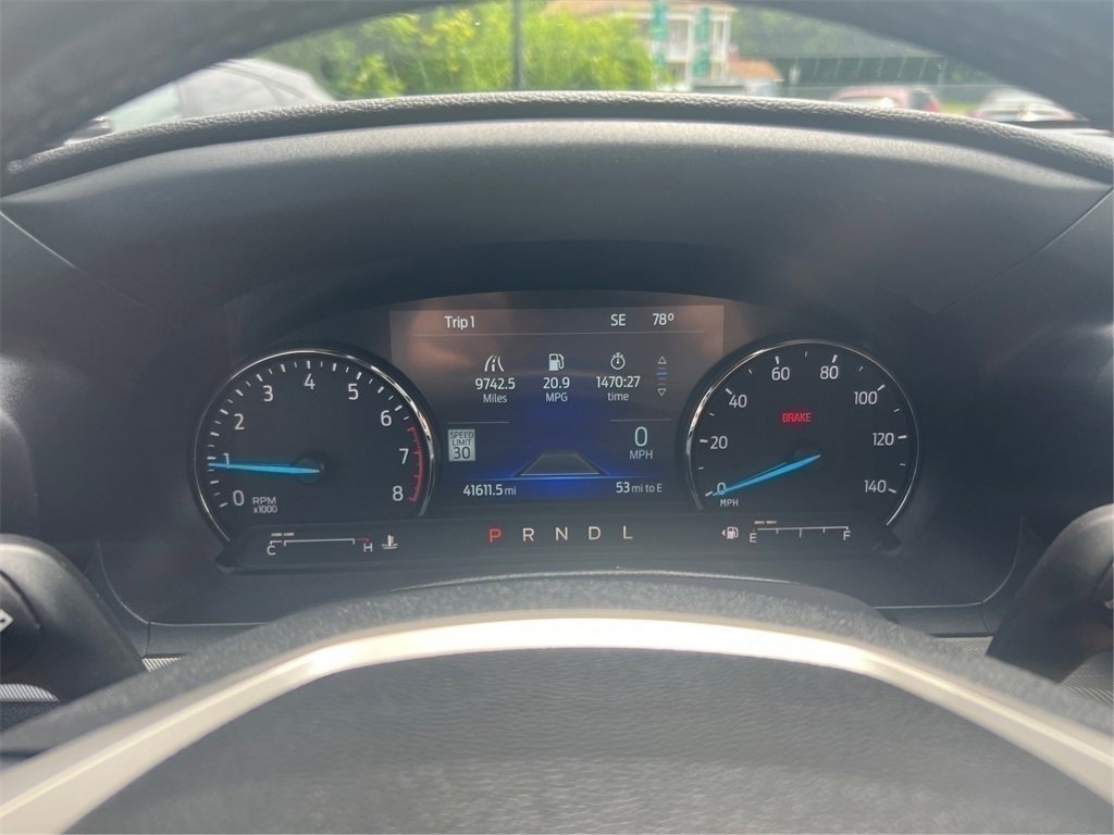 Certified 2022 Ford Explorer XLT w/ Equipment Group 202A image 18