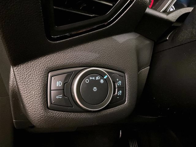 Certified 2019 Ford Escape Titanium AWD/4WD image 30