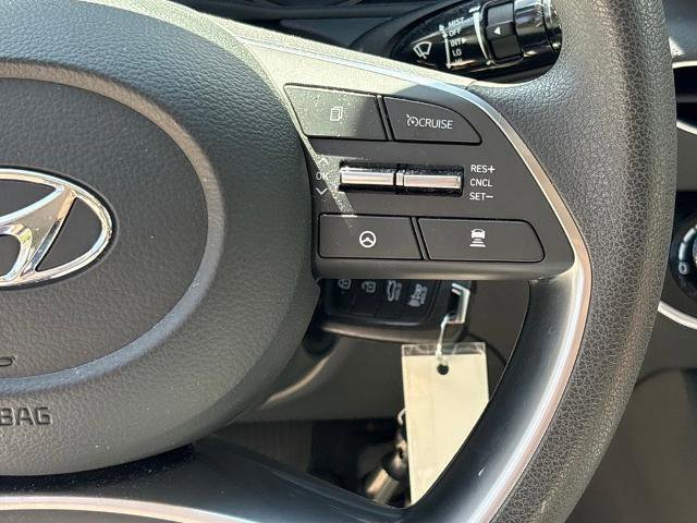 Used 2023 Hyundai Sonata SE w/ Cargo Package image 20