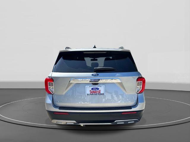 Certified 2022 Ford Explorer XLT w/ Equipment Group 202A RWD image 6