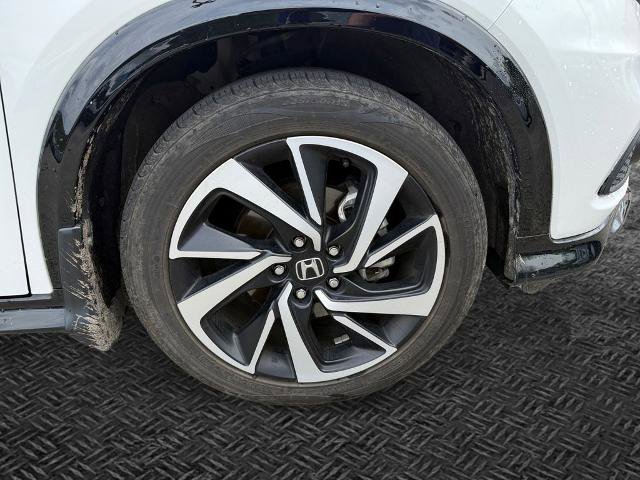 Used 2020 Honda HR-V Sport image 11