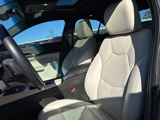 Used 2021 Cadillac CT4 Luxury w/ Sun And Sound Package image 11