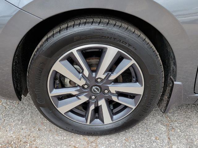Used 2024 Nissan Versa SV w/ Trunk Package FWD image 37