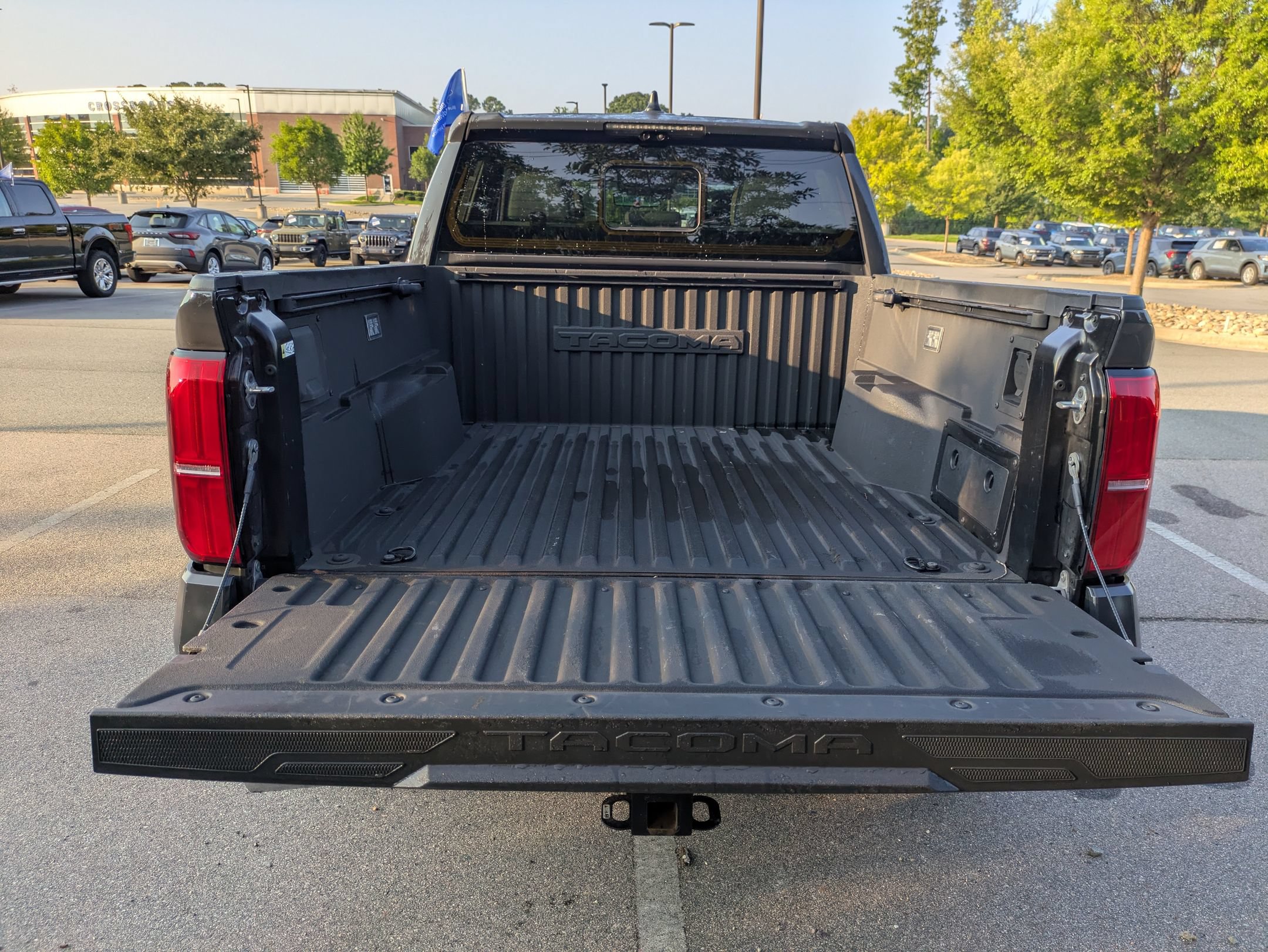 Used 2024 Toyota Tacoma Limited w/ Limited Package (LT) AWD/4WD image 35