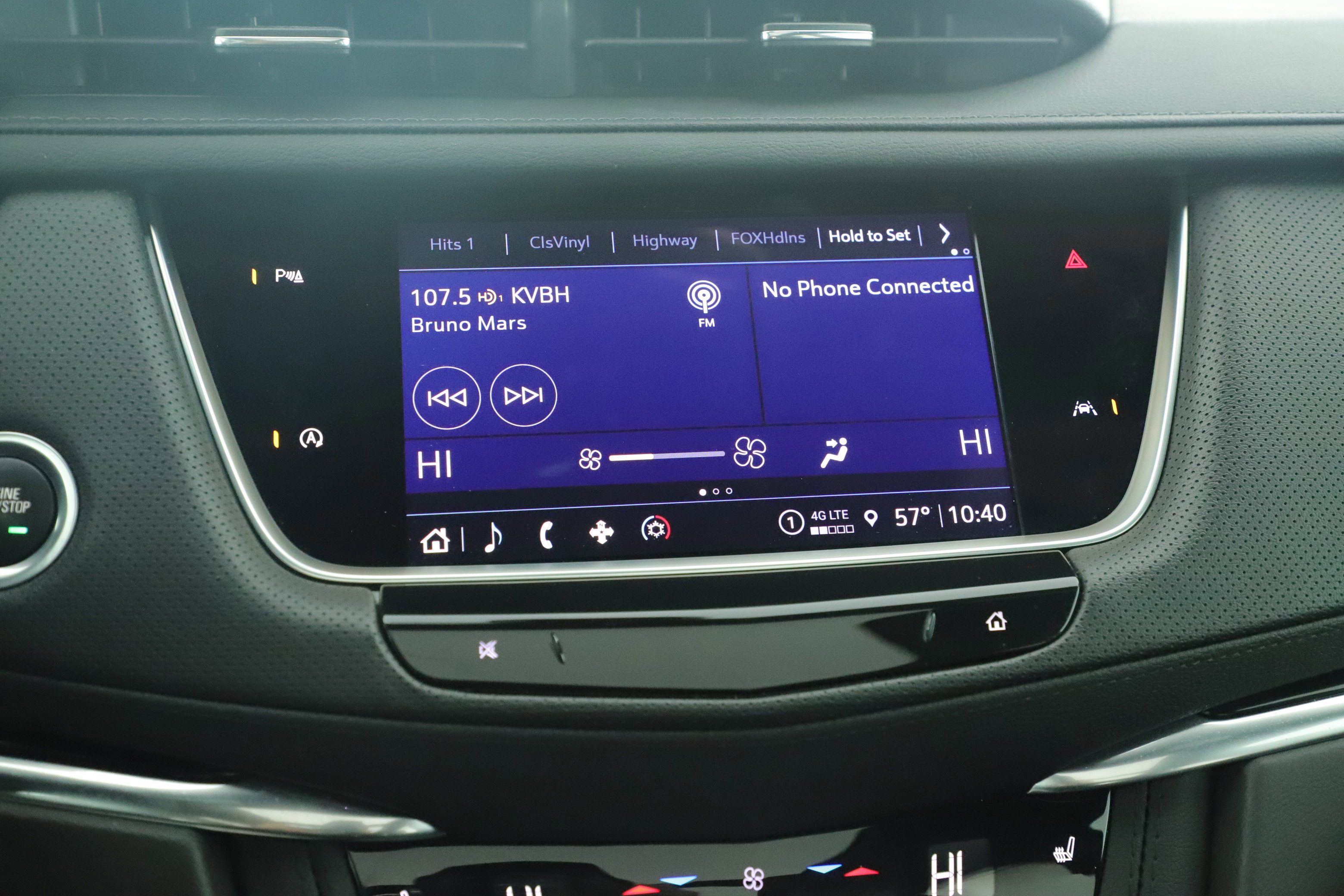 Used 2023 Cadillac XT6 Luxury image 17