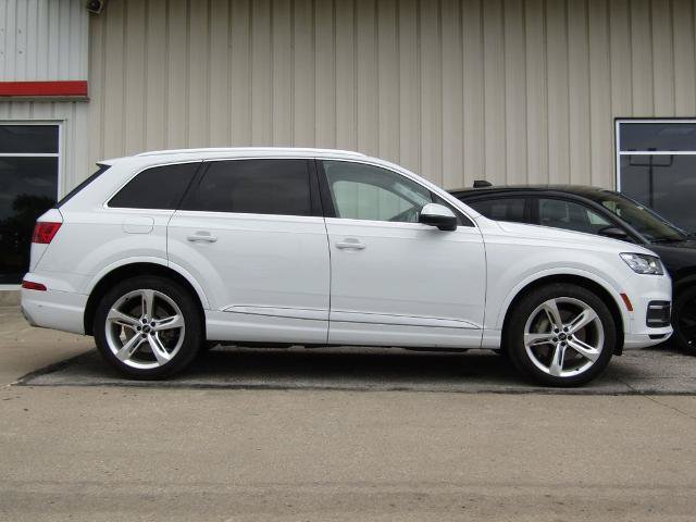 Used 2019 Audi Q7 3.0T Prestige AWD/4WD image 2