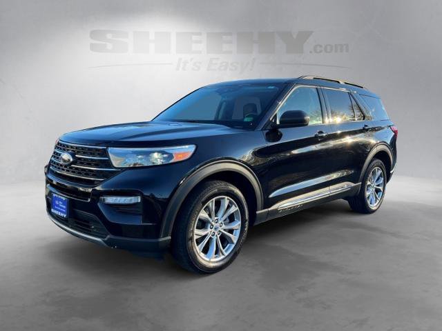 Certified 2023 Ford Explorer XLT w/ Equipment Group 202A image 15