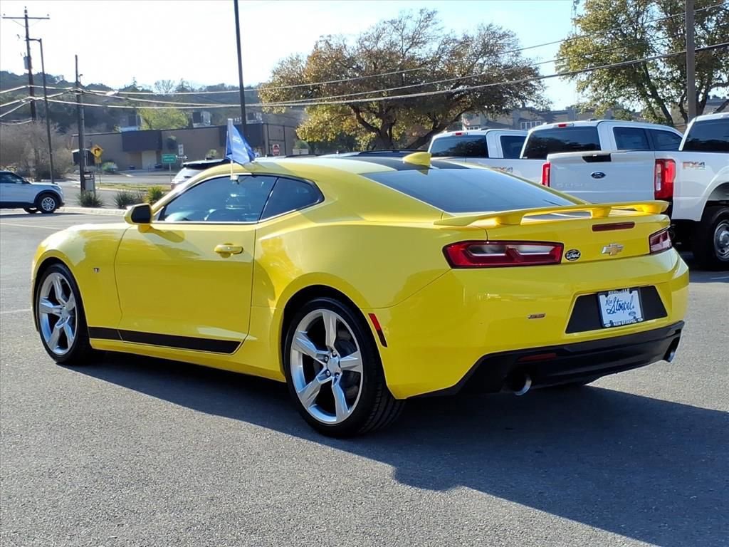 Used 2018 Chevrolet Camaro SS image 2