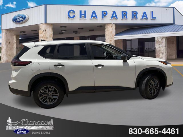 Used 2024 Nissan Rogue S FWD image 5