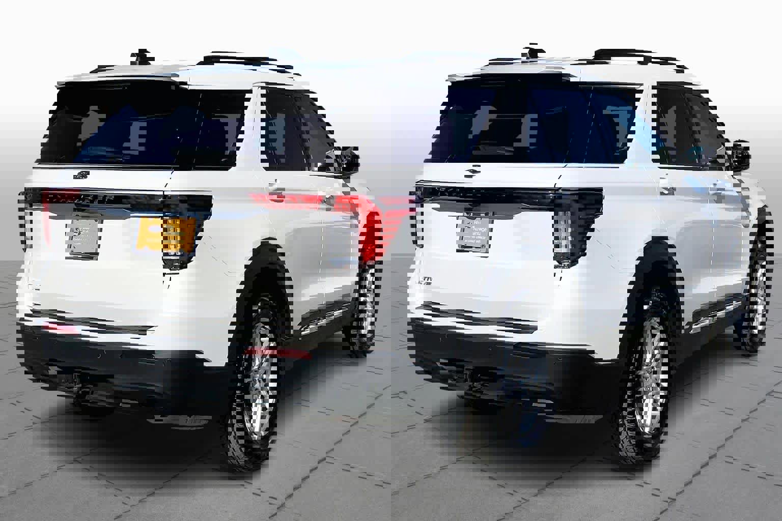 Certified 2025 Ford Explorer Active image 13