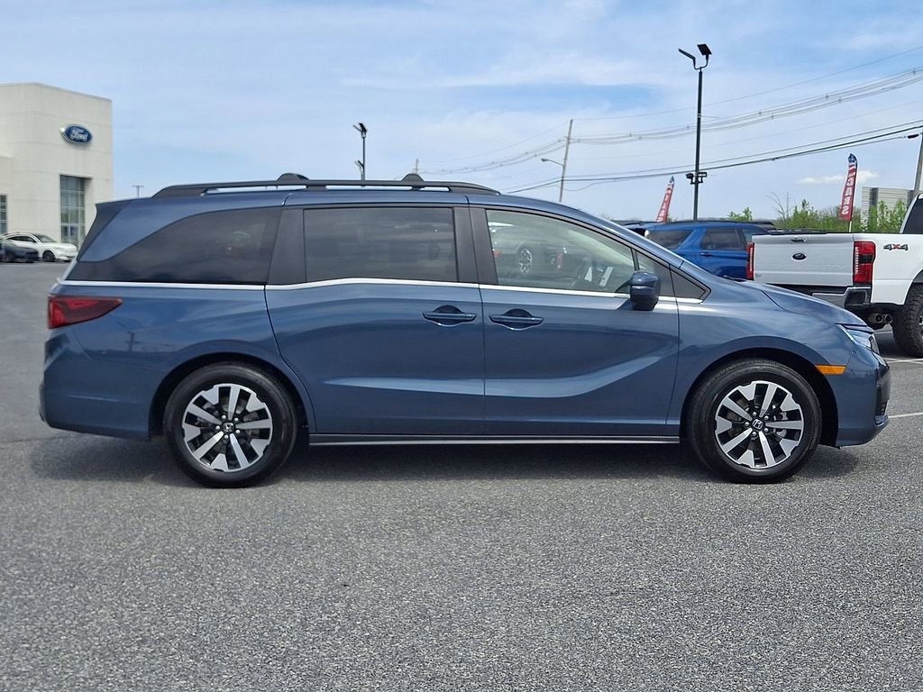 Used 2025 Honda Odyssey EX-L image 7
