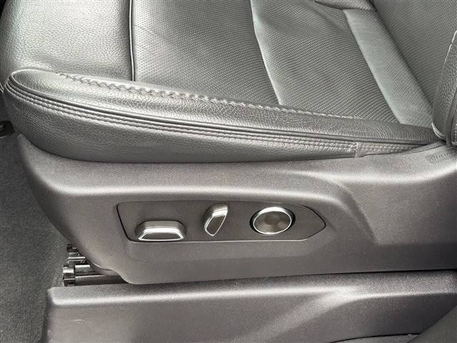 Used 2024 GMC Sierra 1500 Denali AWD/4WD image 19