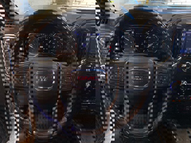 Used 2020 GMC Sierra 1500 AT4 w/ AT4 Premium Package AWD/4WD image 19