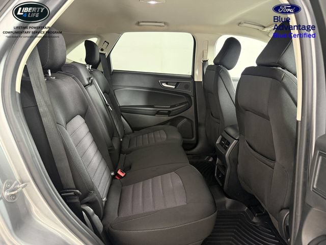 Certified 2022 Ford Edge SE w/ Black Appearance Package AWD/4WD image 16