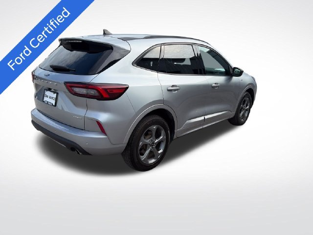Certified 2023 Ford Escape ST-Line w/ Tech Pack #1 AWD/4WD image 6