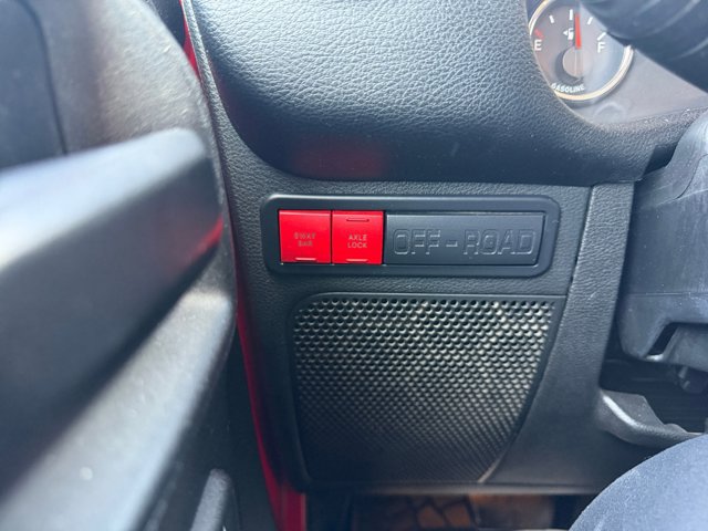 Used 2018 Jeep Wrangler Unlimited Rubicon AWD/4WD image 31