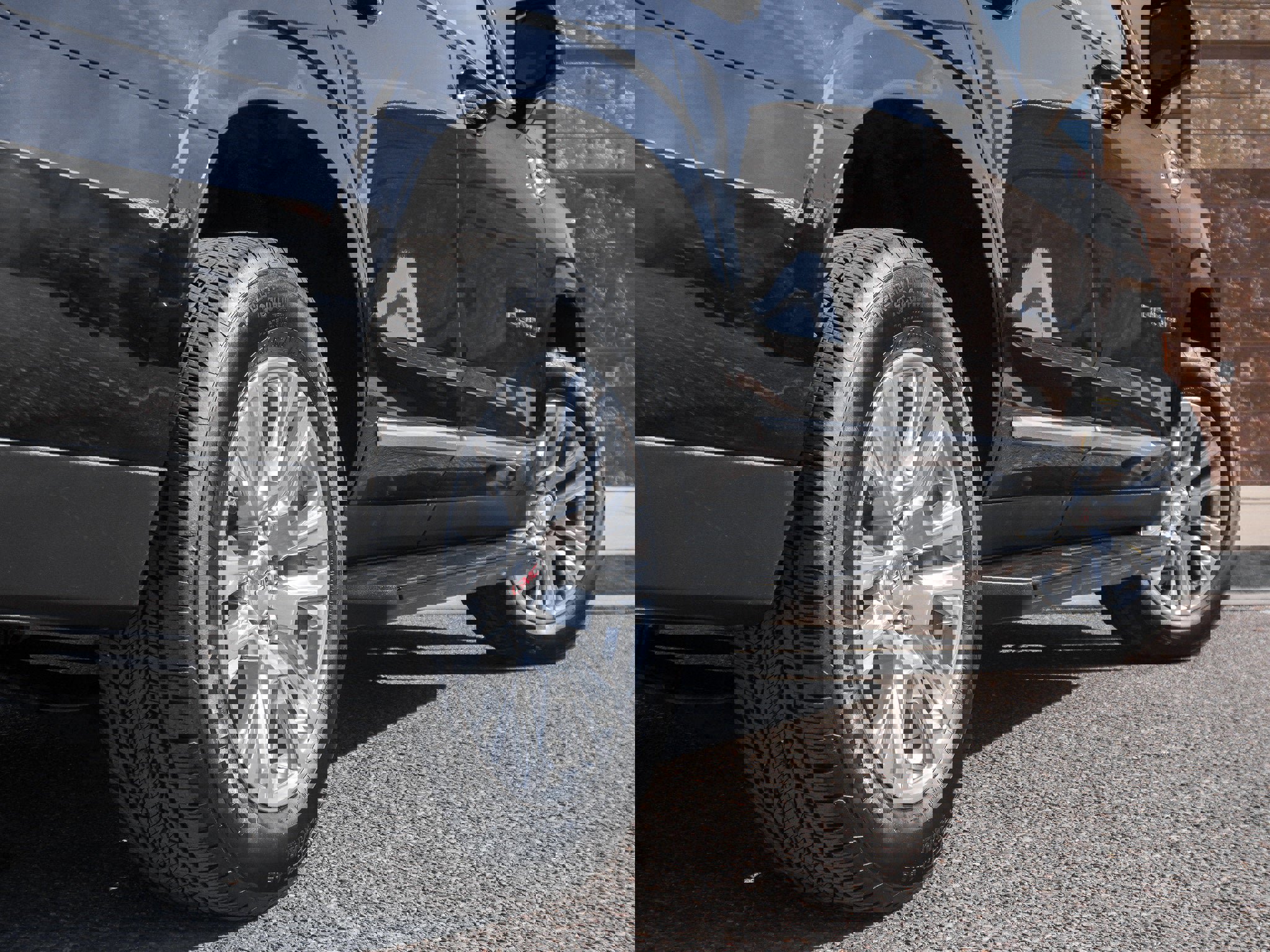 Used 2025 GMC Yukon Denali image 11