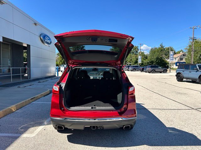 Used 2018 Chevrolet Equinox LT AWD/4WD image 16