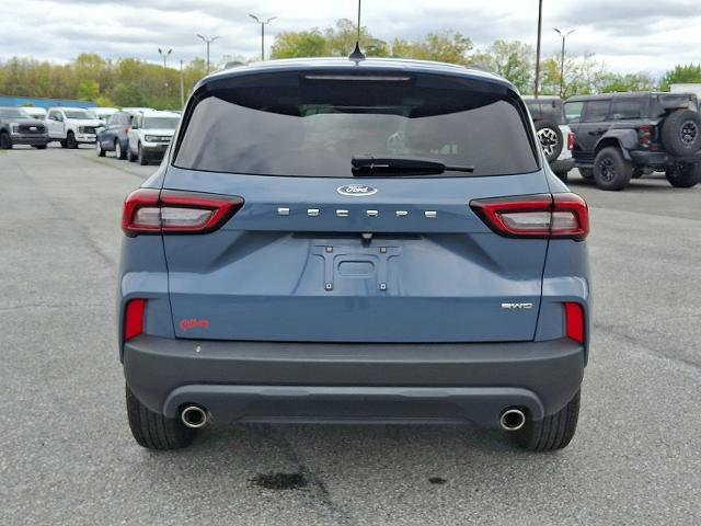 Certified 2025 Ford Escape ST-Line Select AWD/4WD image 5