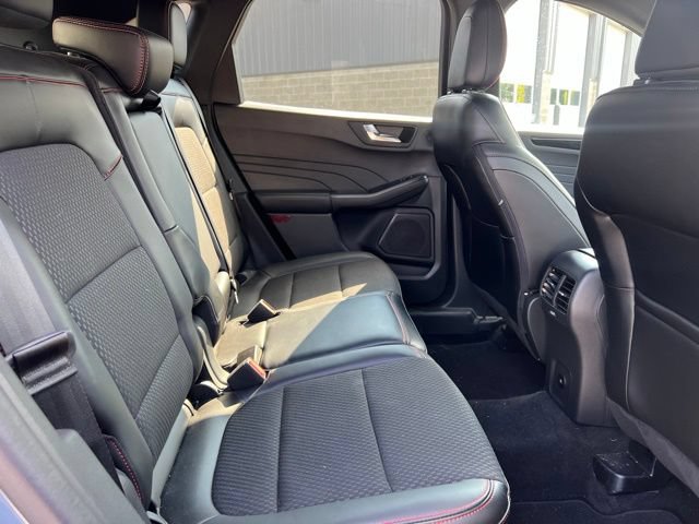Certified 2024 Ford Escape ST-Line Select w/ Tech Pack #2 AWD/4WD image 14