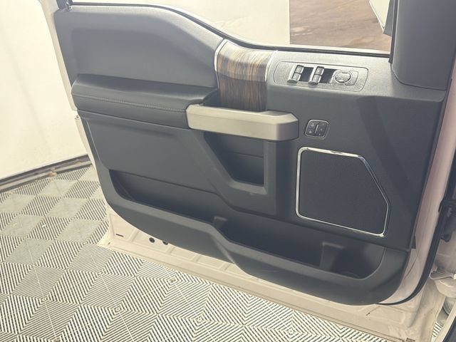 Certified 2019 Ford F150 Lariat w/ Equipment Group 502A Luxury AWD/4WD image 20