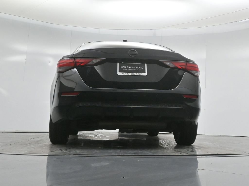 Used 2020 Nissan Sentra SV image 16