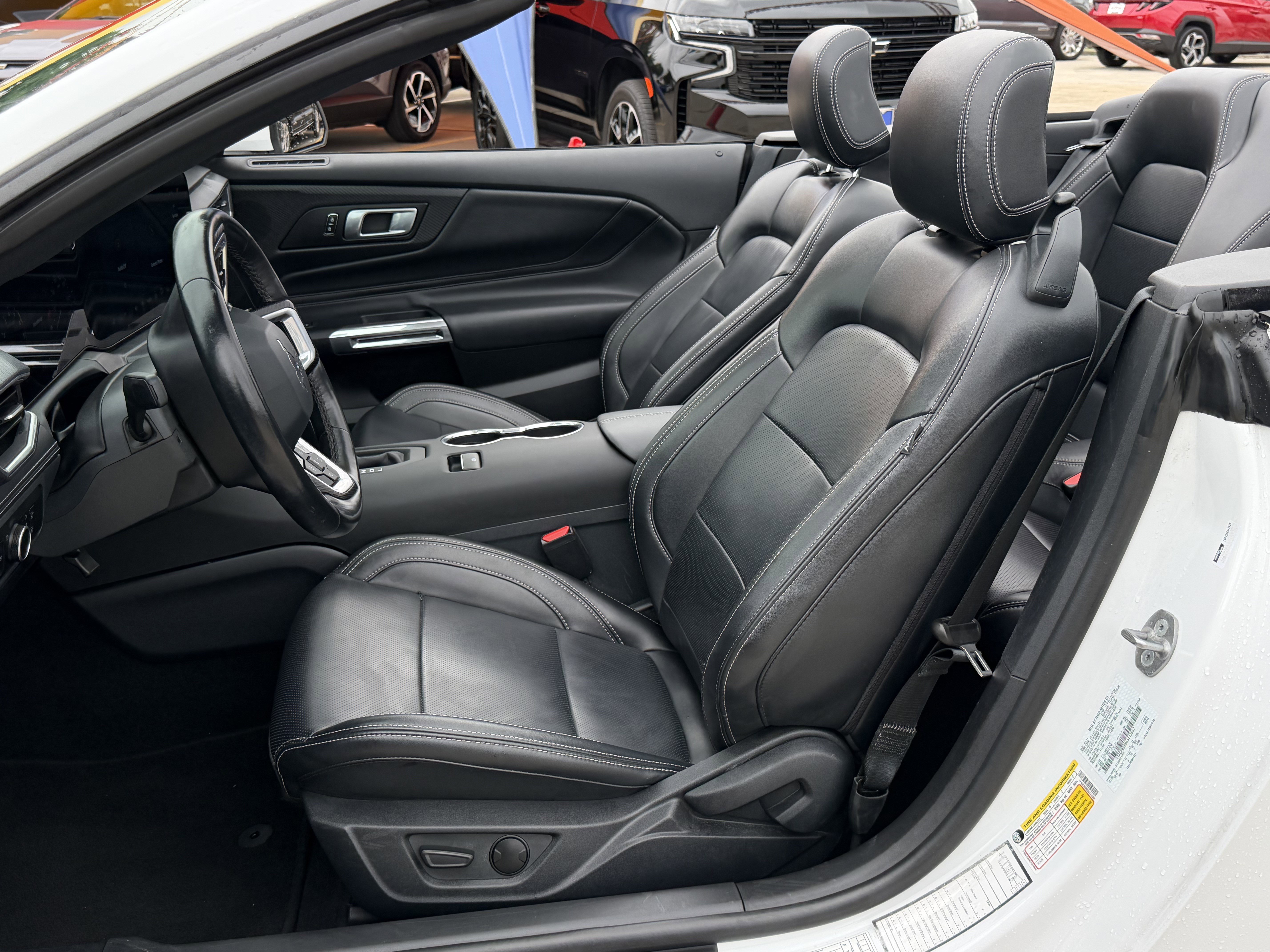 Certified 2025 Ford Mustang Premium RWD image 9