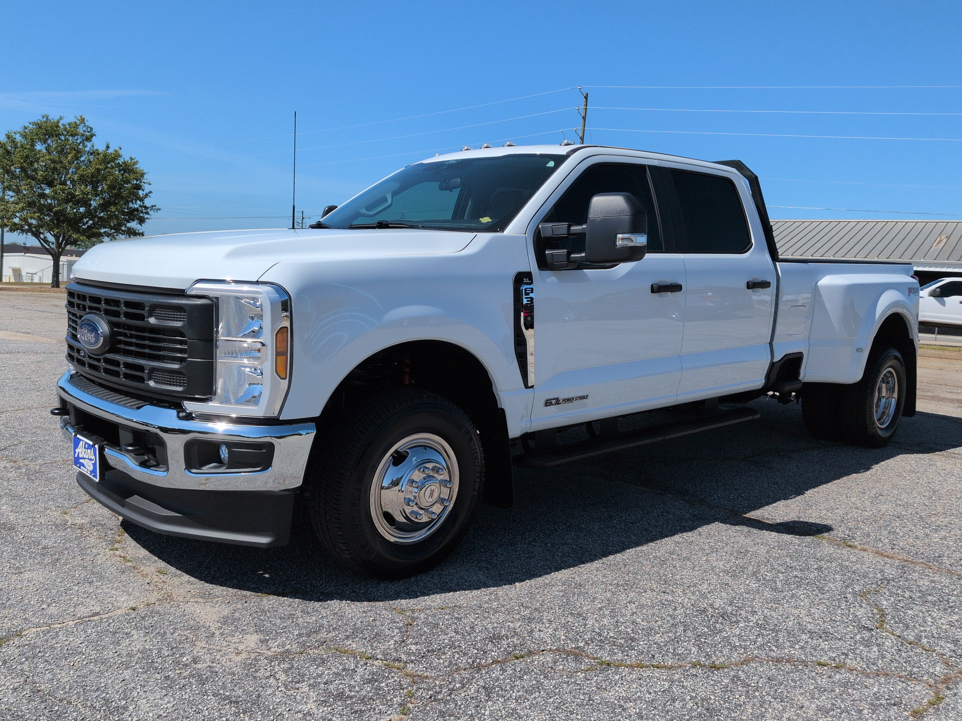 Certified 2025 Ford F350 XL AWD/4WD image 6