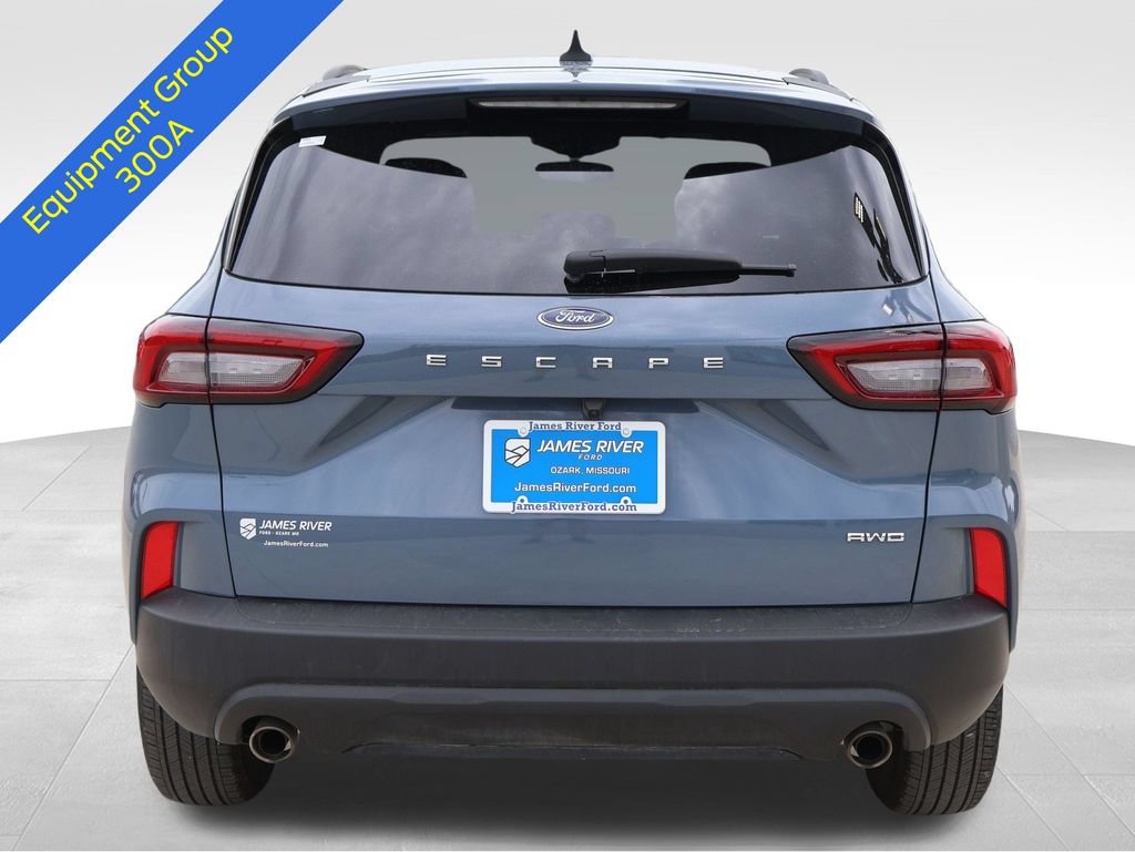 Certified 2025 Ford Escape ST-Line w/ Cold Weather Package AWD/4WD image 5