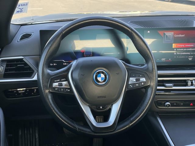 Used 2023 BMW i4 eDrive35 w/ Premium Package image 8