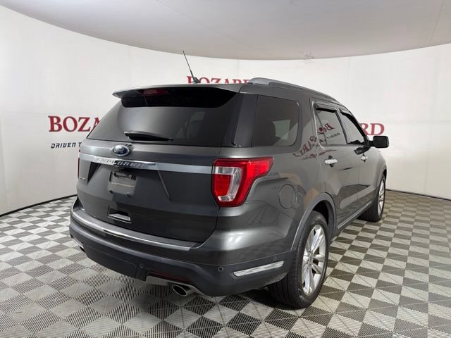 Certified 2018 Ford Explorer Limited w/ Equipment Group 301A FWD image 8