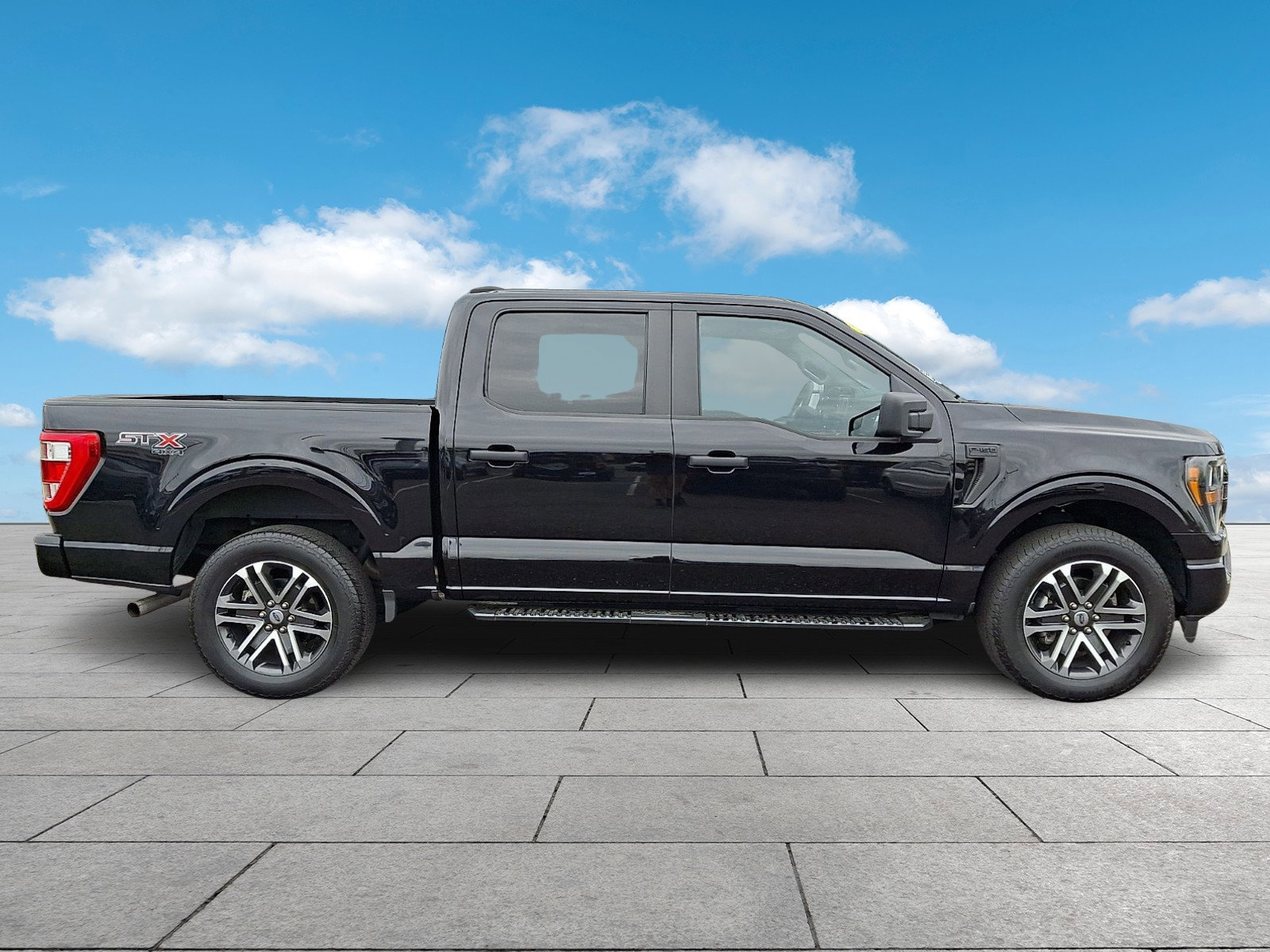 Certified 2023 Ford F150 XL w/ STX Appearance Package AWD/4WD image 5