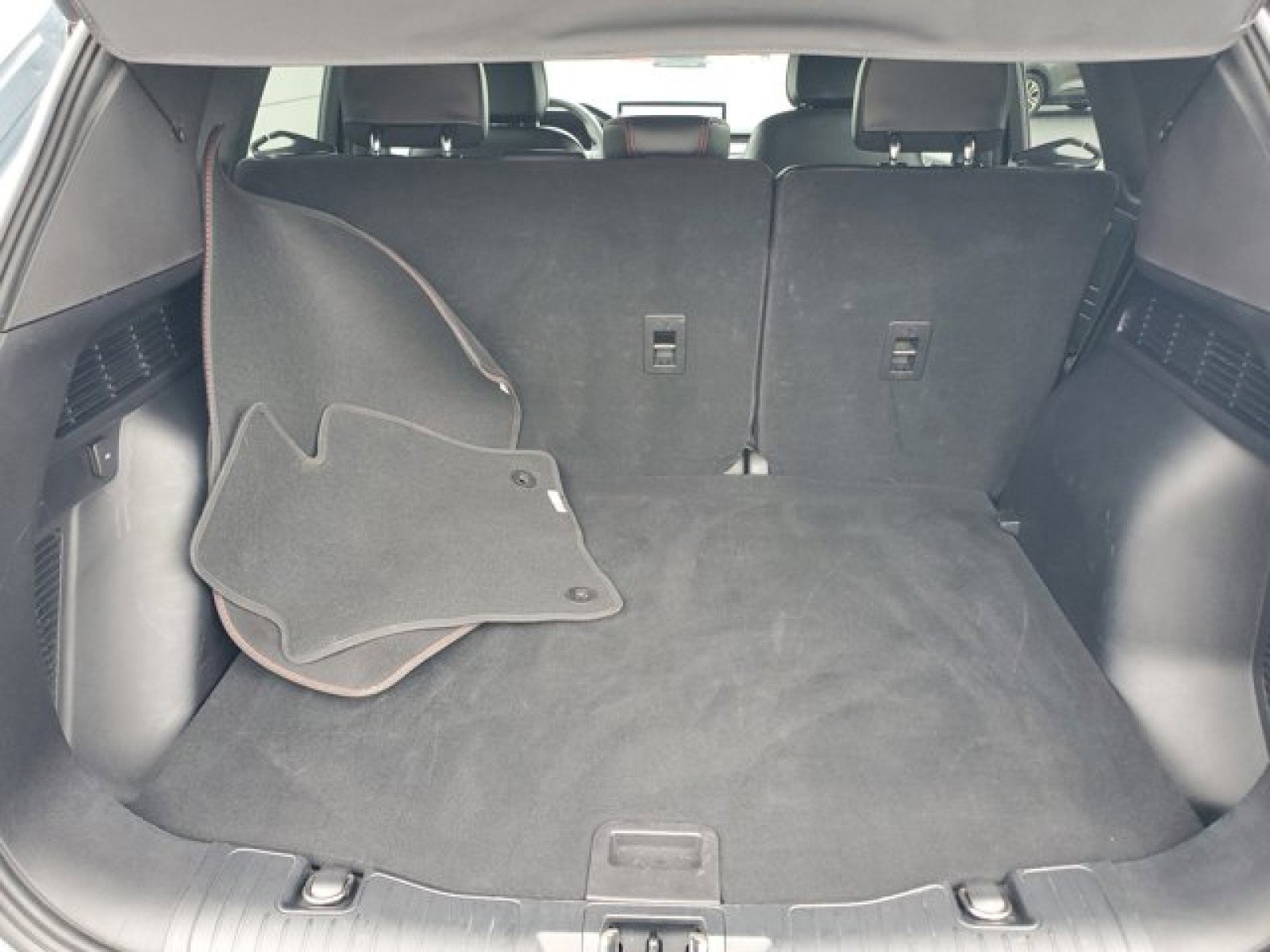 Certified 2023 Ford Escape ST-Line w/ Tech Pack #1 image 8