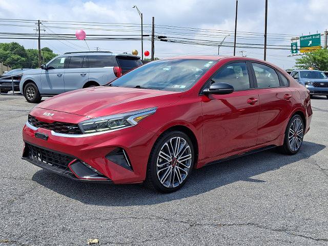 Used 2023 Kia Forte GT FWD image 3