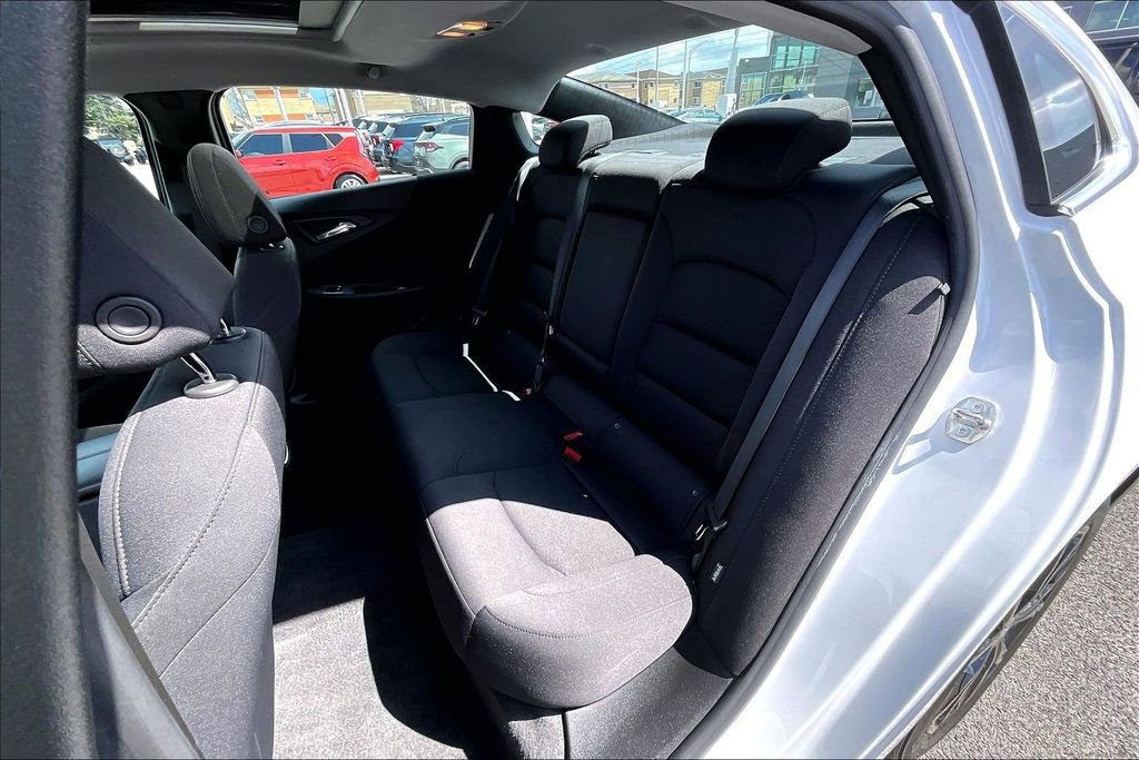 Used 2023 Chevrolet Malibu LT image 25