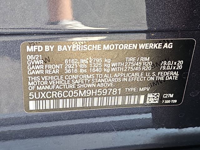 Used 2021 BMW X5 xDrive40i w/ Parking Assistance Package AWD/4WD image 39