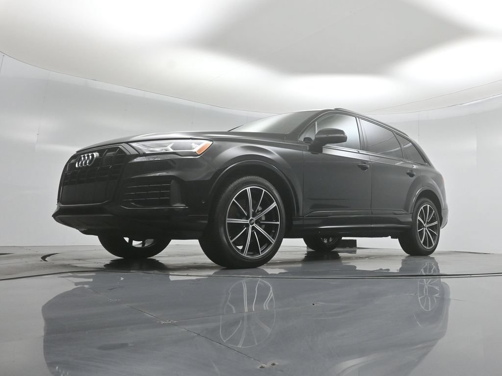 Used 2022 Audi Q7 3.0T Premium Plus w/ Premium Plus Package AWD/4WD image 45